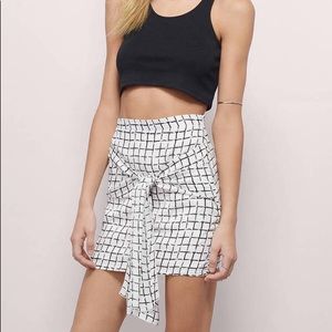 Fit To Be Tied Skirt
